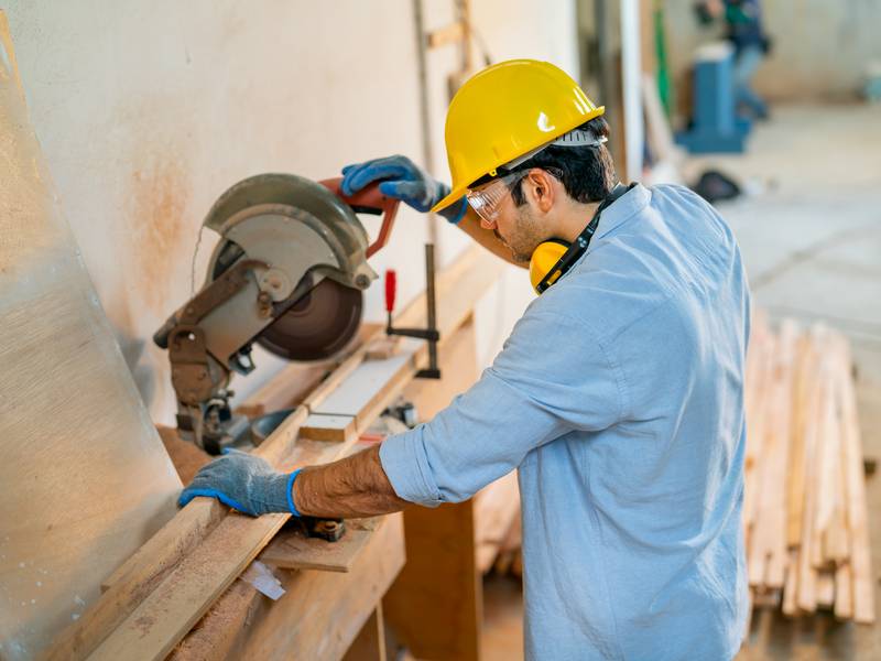 How Can Custom Commercial Carpentry Elevate Your Brand?